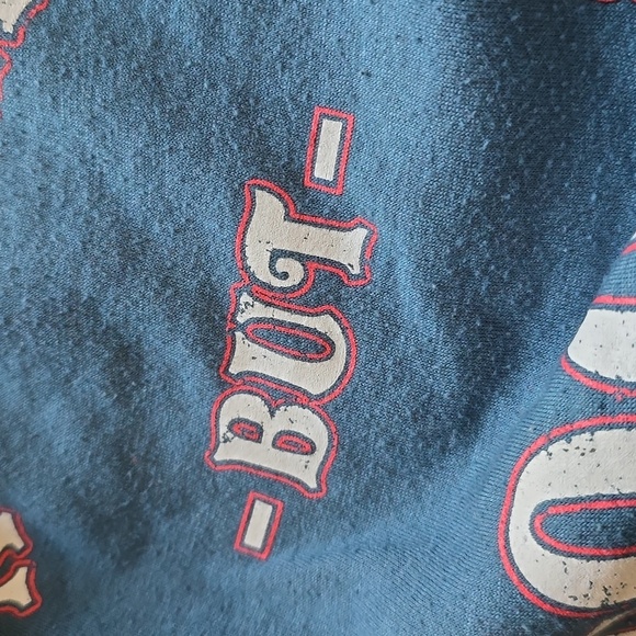 Rebellious One crew neck size Large - Picture 8 of 12